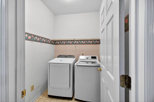 5425 Roxbury Drive, Charleston, SC 29418