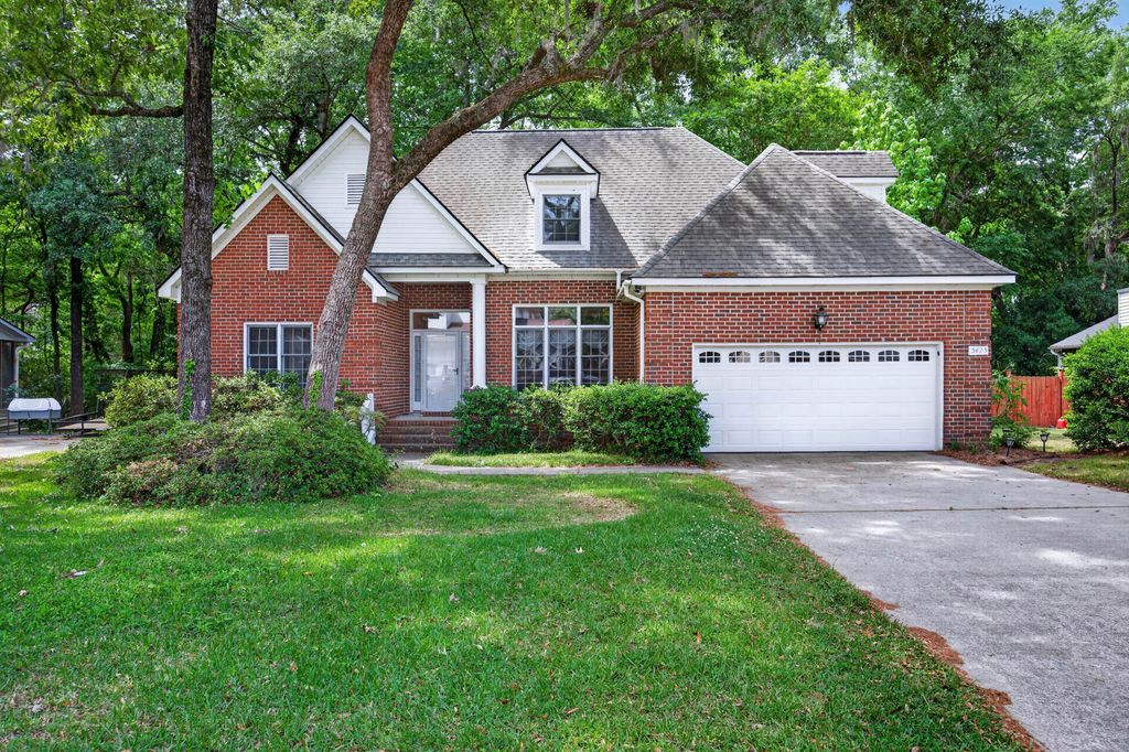 5425 Roxbury Drive, Charleston, SC 29418