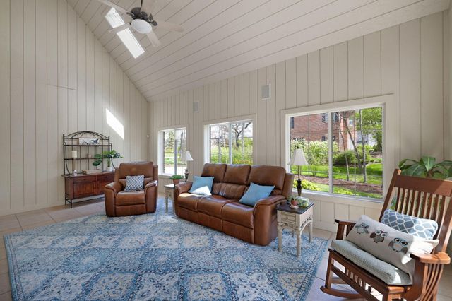 494 Brittany Lane, Dyer, IN 46311