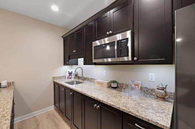 494 Brittany Lane, Dyer, IN 46311