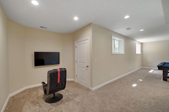 494 Brittany Lane, Dyer, IN 46311