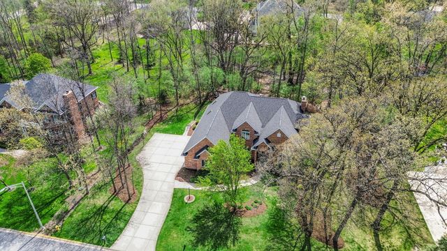 494 Brittany Lane, Dyer, IN 46311