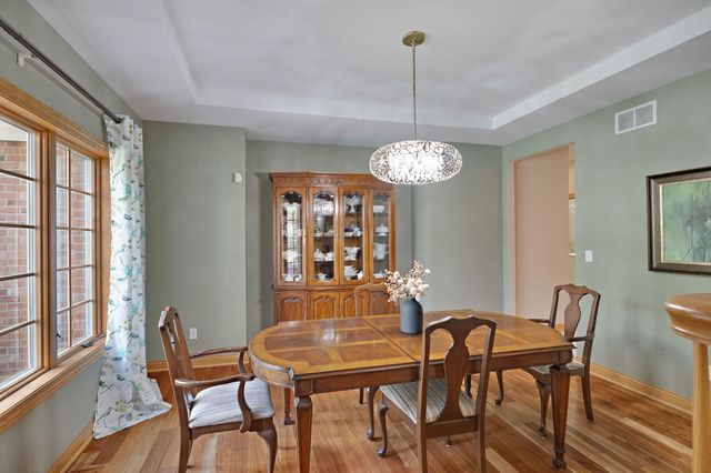 494 Brittany Lane, Dyer, IN 46311