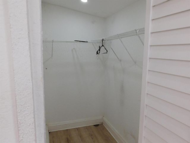 2251 NW 29th Terrace, Fort Lauderdale, FL 33311