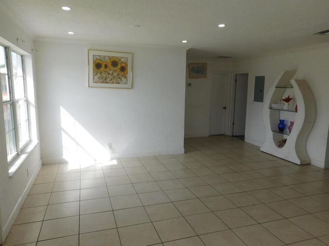 2251 NW 29th Terrace, Fort Lauderdale, FL 33311