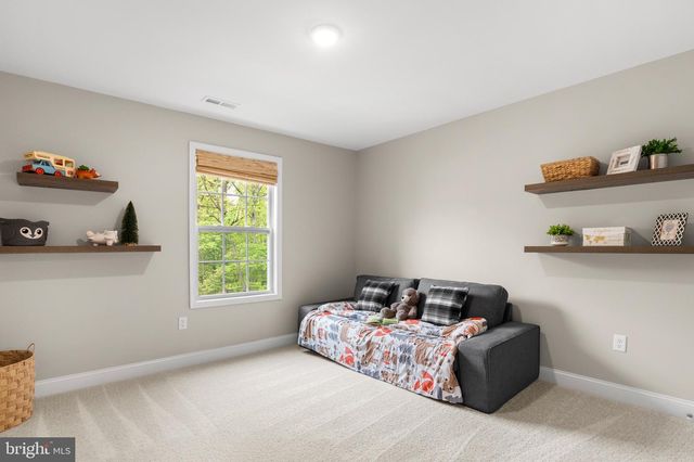 237 SPEAKS LN, Harpers Ferry, WV 25425
