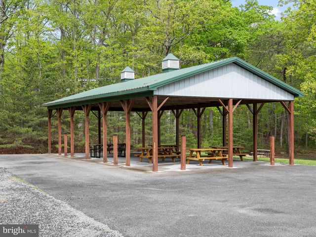 237 SPEAKS LN, Harpers Ferry, WV 25425