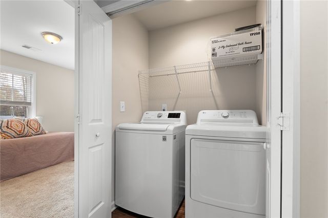 114 Sunny Point Loop, Central, SC 29630