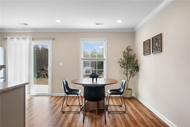 114 Sunny Point Loop, Central, SC 29630