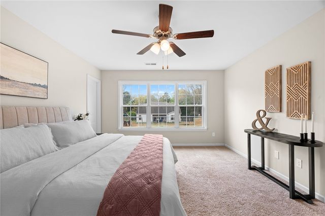 114 Sunny Point Loop, Central, SC 29630