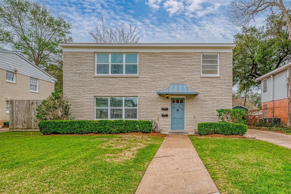 4509 Larch Lane, Bellaire, TX 77401