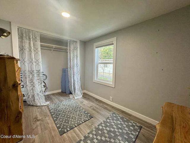 28 E Walrose Loop, Hayden, ID 83835