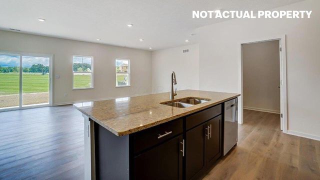 389 Garnet Ranch Drive, Delaware, OH 43015