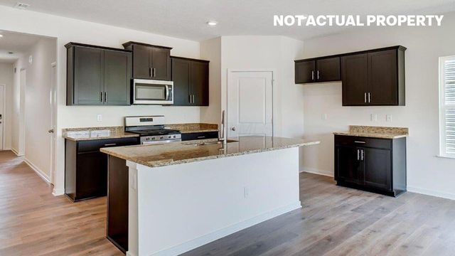 389 Garnet Ranch Drive, Delaware, OH 43015