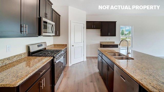 389 Garnet Ranch Drive, Delaware, OH 43015