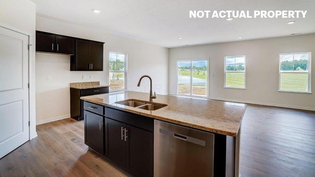 389 Garnet Ranch Drive, Delaware, OH 43015