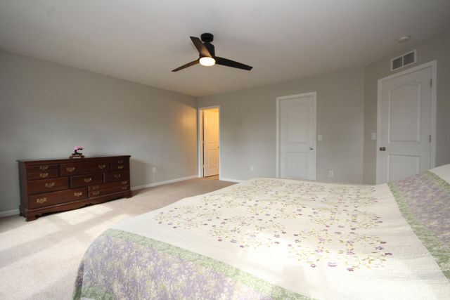 1234 Odell Farm Lane, Vicksburg Vllg, MI 49097