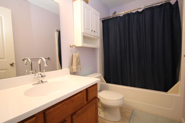 1234 Odell Farm Lane, Vicksburg Vllg, MI 49097