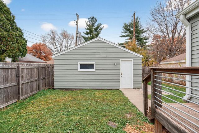 973 Randolph Avenue, Saint Paul, MN 55102