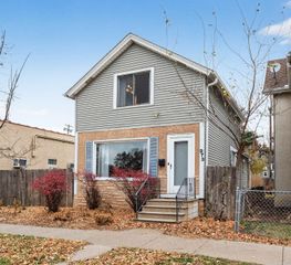 973 Randolph Avenue, Saint Paul, MN 55102
