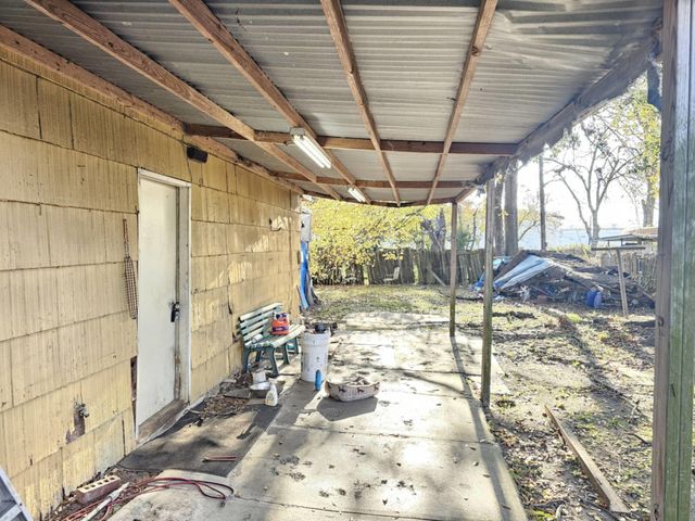 102 Tilden Drive, Pasadena, TX 77506