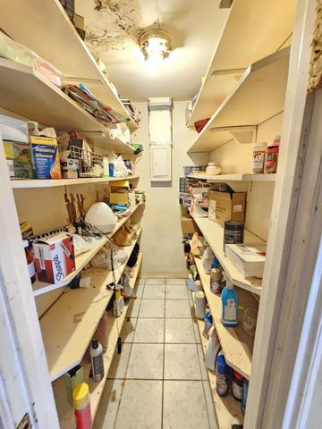 102 Tilden Drive, Pasadena, TX 77506