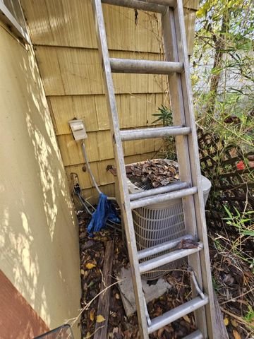 102 Tilden Drive, Pasadena, TX 77506