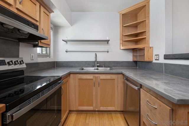 2600 Torrey Pines Rd A31, La Jolla, CA 92037