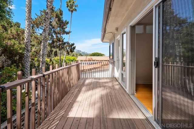 2600 Torrey Pines Rd A31, La Jolla, CA 92037