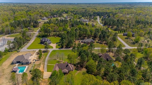 522 Valley Hill Drive, Benton, AR 72019