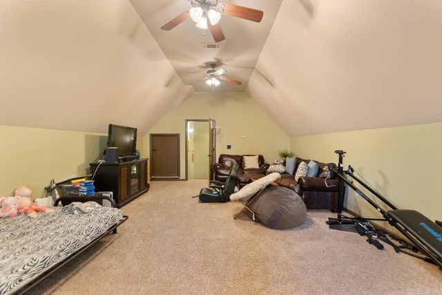 522 Valley Hill Drive, Benton, AR 72019