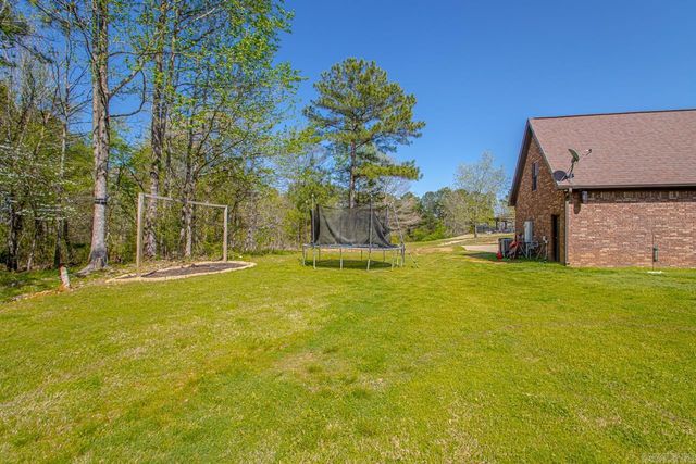 522 Valley Hill Drive, Benton, AR 72019