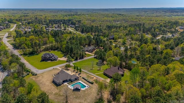 522 Valley Hill Drive, Benton, AR 72019