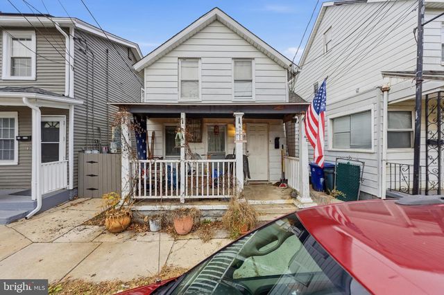 13 W MONROE ST, Mount Holly, NJ 08060