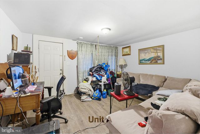 13 W MONROE ST, Mount Holly, NJ 08060