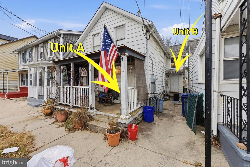 13 W MONROE ST, Mount Holly, NJ 08060