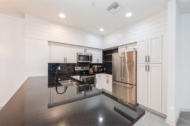 4466 Leo Lane, Riviera Beach, FL 33410