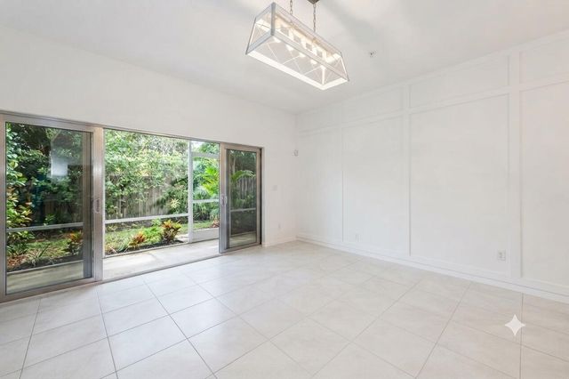 4466 Leo Lane, Riviera Beach, FL 33410