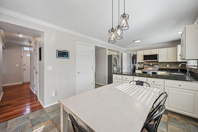 3427 Heathermoor Boulevard, Covington, KY 41015