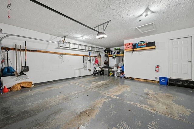 3427 Heathermoor Boulevard, Covington, KY 41015