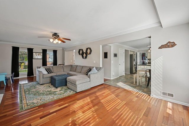 3427 Heathermoor Boulevard, Covington, KY 41015