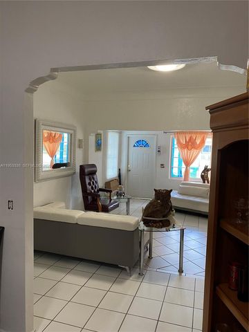 1455 NW 112th St, Miami, FL 33167