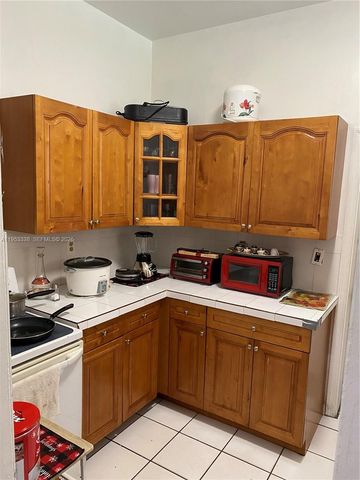 1455 NW 112th St, Miami, FL 33167