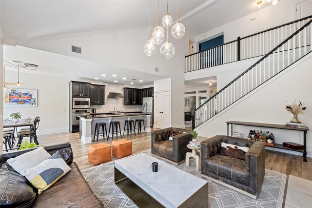 9600 Prescott DR, Austin, TX 78749
