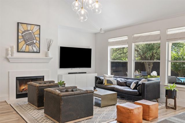 9600 Prescott DR, Austin, TX 78749