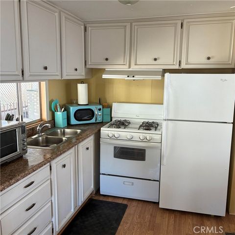 192 Mercury Street, Palm Springs, CA 92264