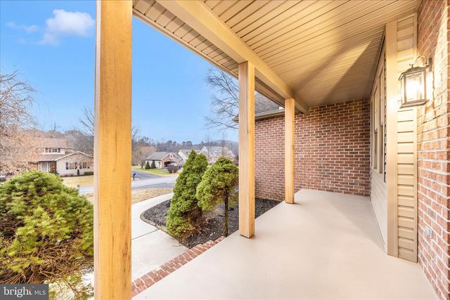 6510 OLDE PINE DRIVE, Chambersburg, PA 17202