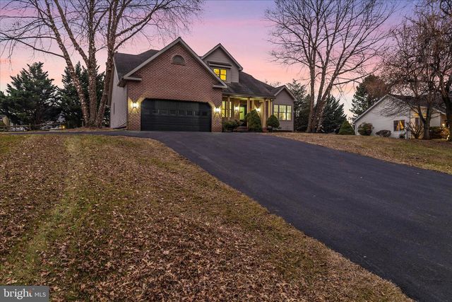 6510 OLDE PINE DRIVE, Chambersburg, PA 17202