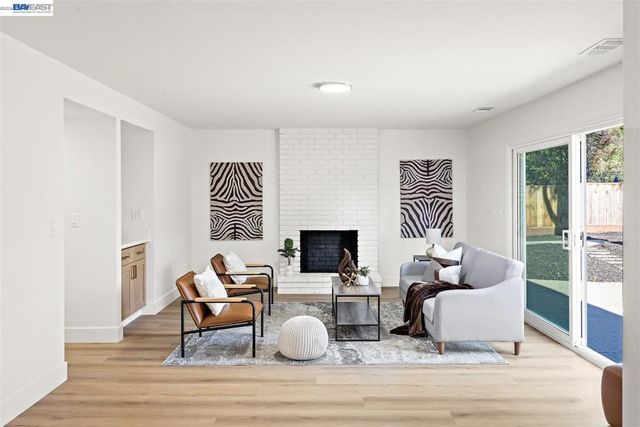 321 321 Semillon Cir, Clayton, CA 94517