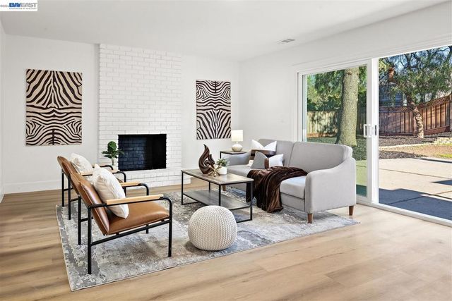 321 321 Semillon Cir, Clayton, CA 94517